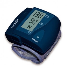 Baumanómetro digital de muñeca mas 30 memorias