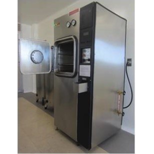 Autoclave de vapor autogenerado para laboratorio 227 litros